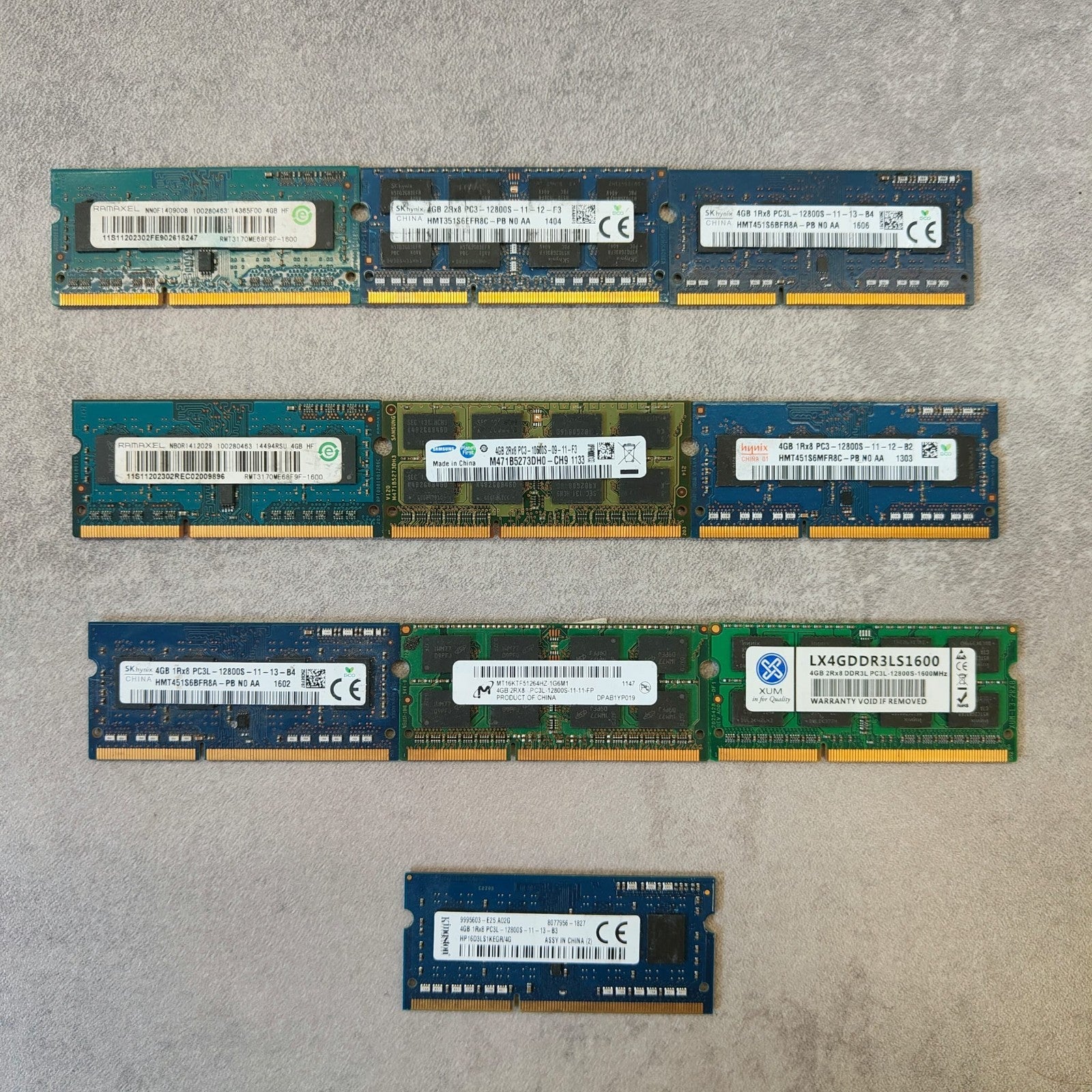 Lot de 10 barrettes de RAM PC3 / PC3L - Non téstées0