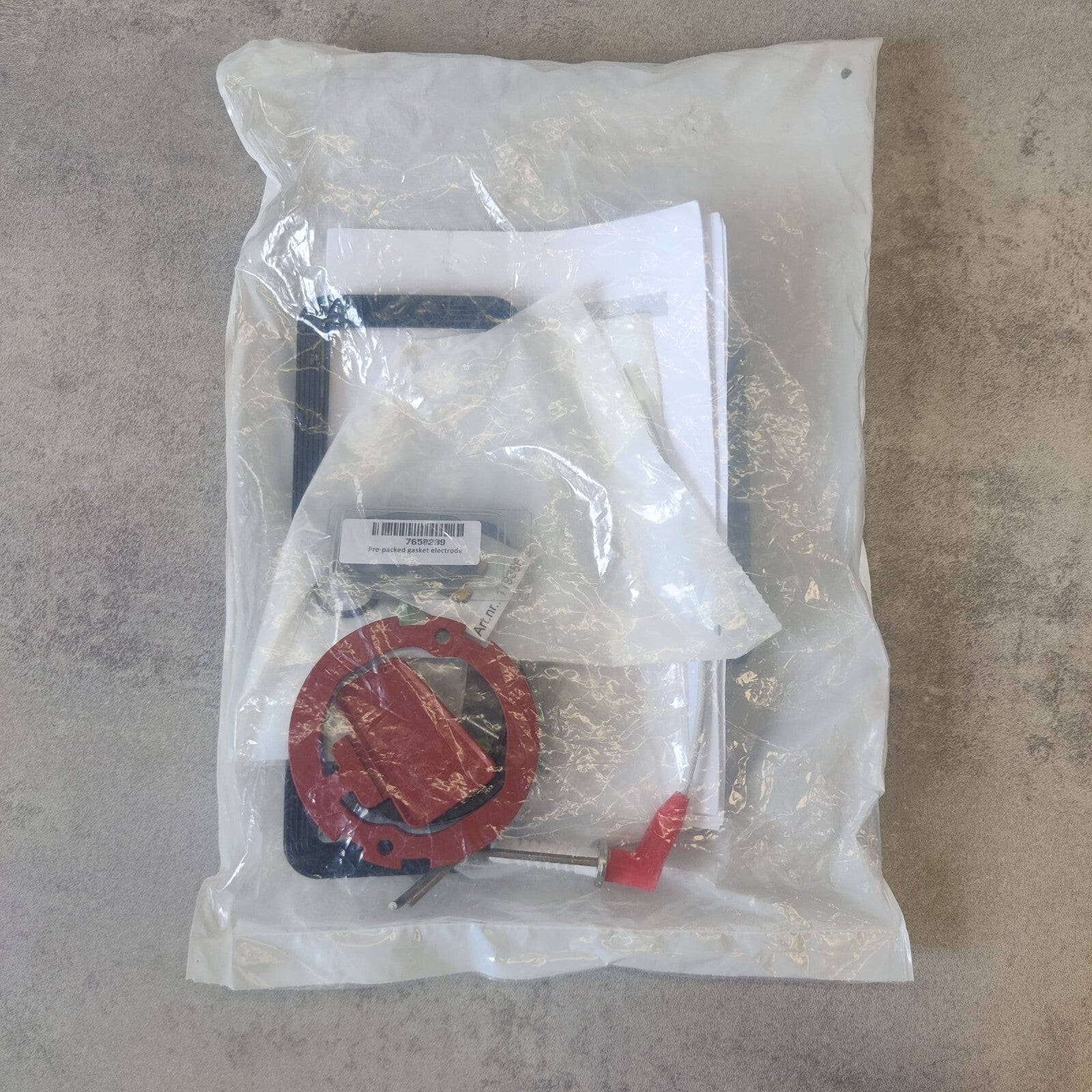 CHAPPEE / DE DIETRICH - Set service c (combi 10-28kw)) Réf S1010320