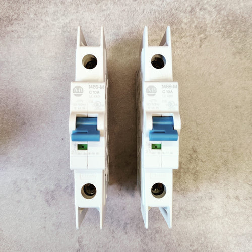 Allen Bradley - Boite de 2 disjoncteurs 1489-M1C100 SER.D, 1 pole, 10A1