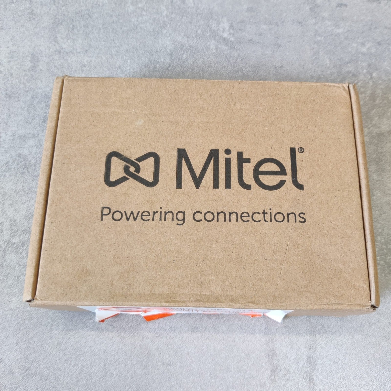 Mitel 622DT - Téléphone IP - traitement antimicrobien3