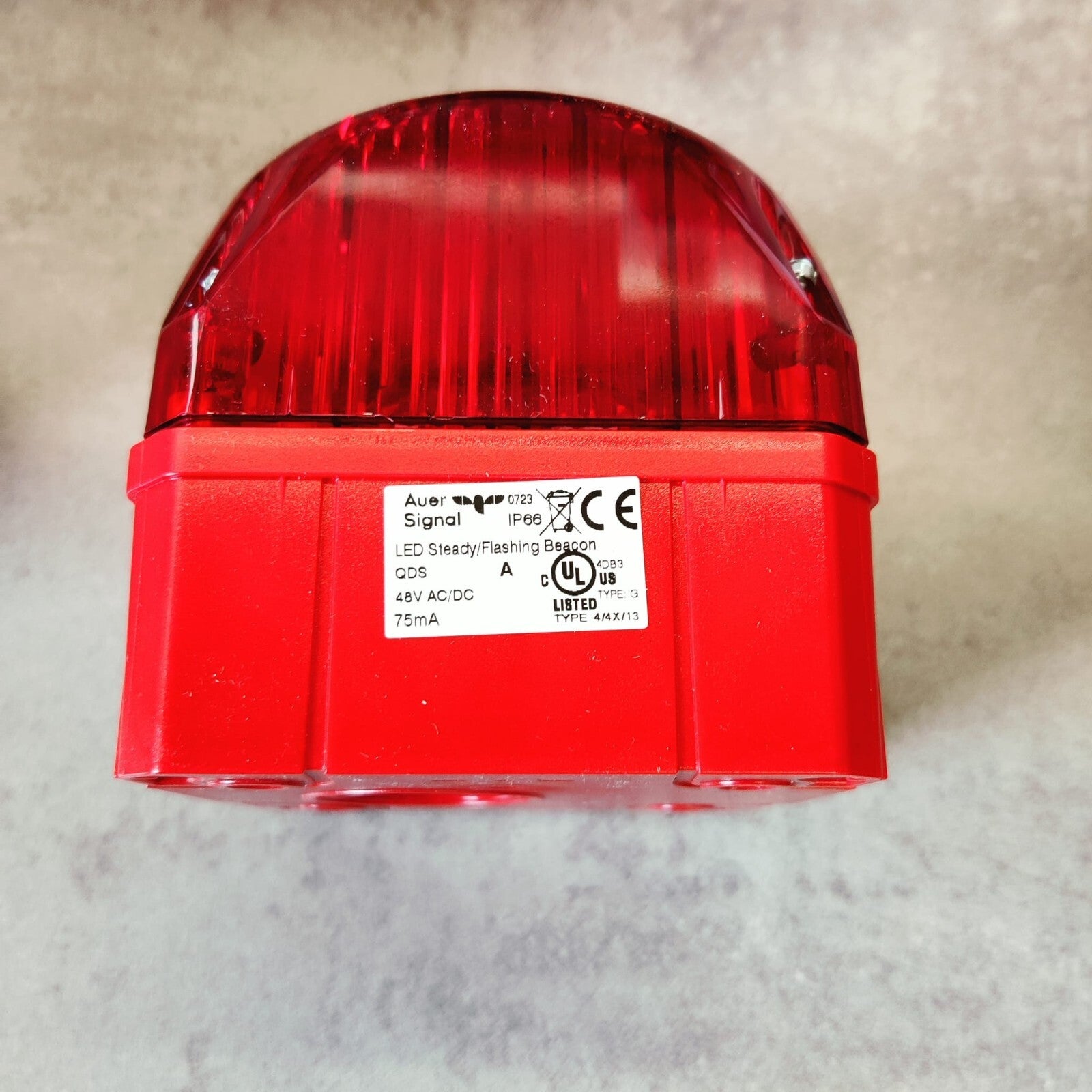 QDS 874 162 408 | fixe Beacon, 48 VAC/DC, IP66, rouge, LED2
