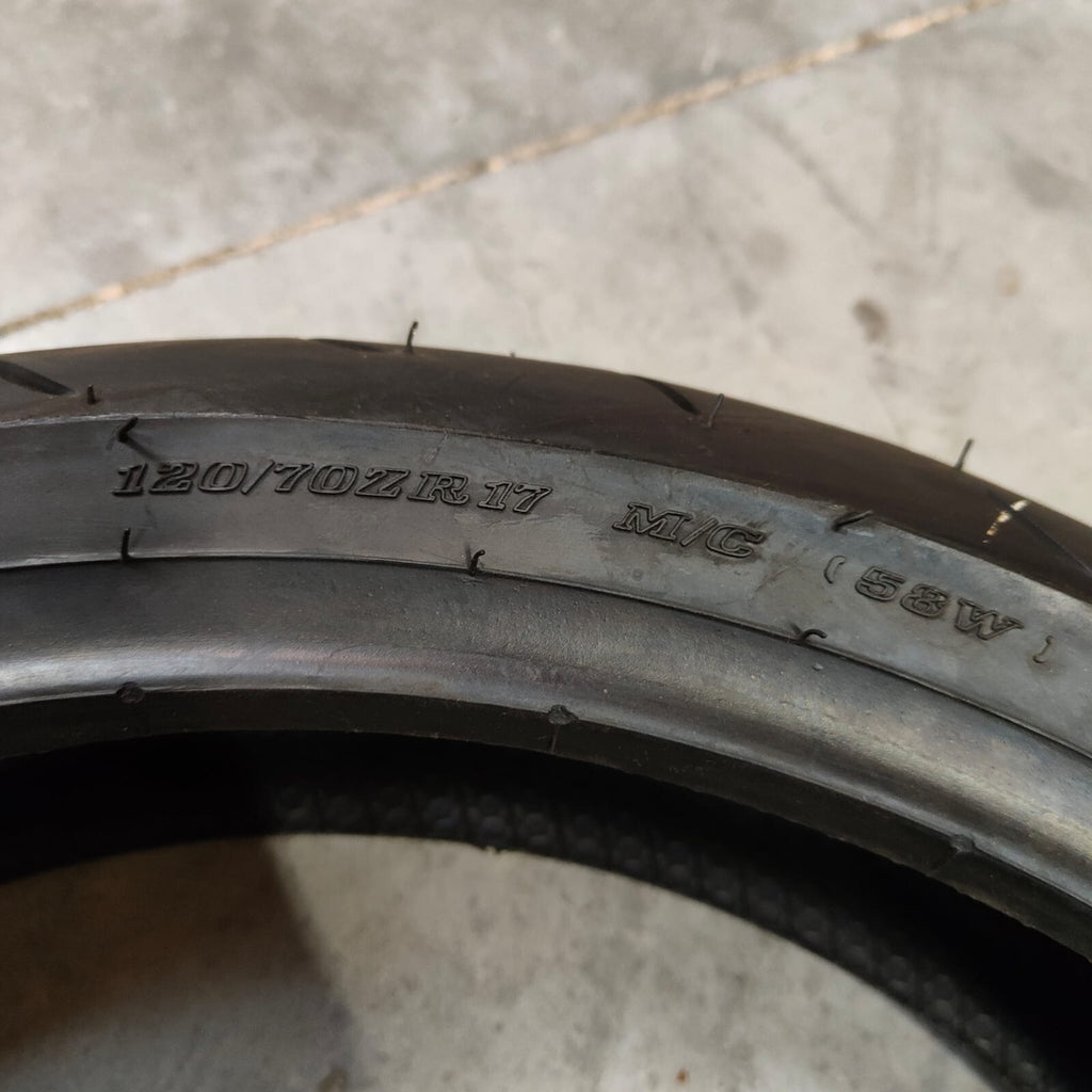 120/70 ZR17 58W Pneu Été DUNLOP Sportmax Qualifier I Moto6